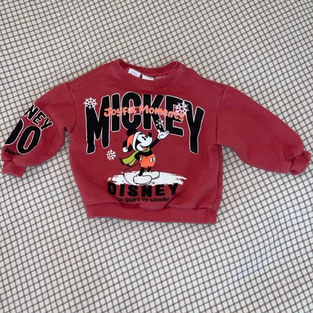 Zara Disney Mickey Mouse Christmas Sweatshirt – 3–4Y